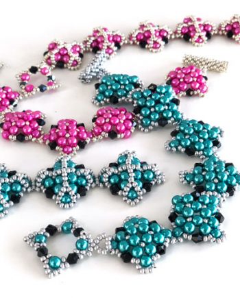Contessa Bracelets beadweaving pattern by Chloe Menage